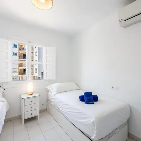 Tuhillo 3b Menyber Nerja
