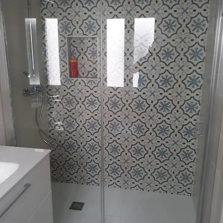 Tuhillo 3b Menyber Nerja