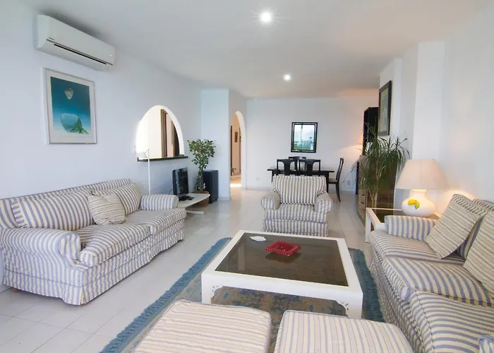 Tuhillo 3b Menyber * Nerja